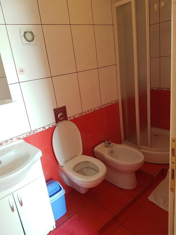 Apartments Nensy バール エクステリア 写真